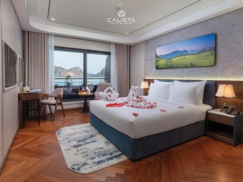 2D1N Halong Bay 6-Star Cruise: Fine Dining, Cave & Kayaking - Sunrise Tai Chi before the morning outing