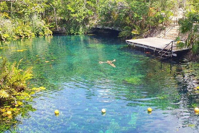 4 Private Cenotes, Zip-Lines, Canoes & Mayan Village with Delicious Lunch - Why the private guide matters