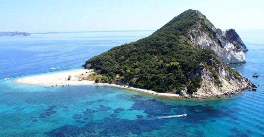 Agios Sostis: Marathonissi, Keri Caves, and Turtle Spotting - Seeing the Keri Caves from the water