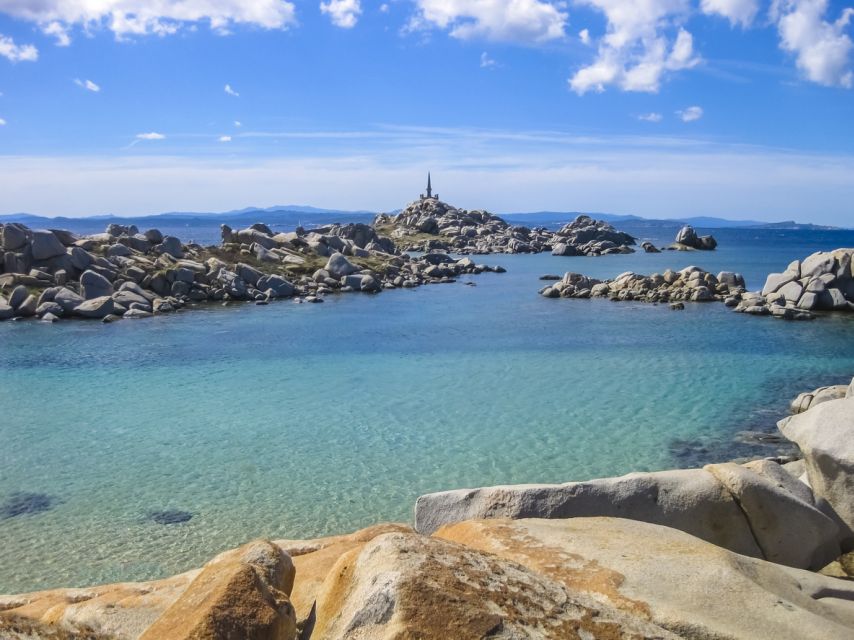 Ajaccio/Porticcio: Lavezzi Islands/Bonifacio Caves Boat Tour - Roccapina and the southern coast