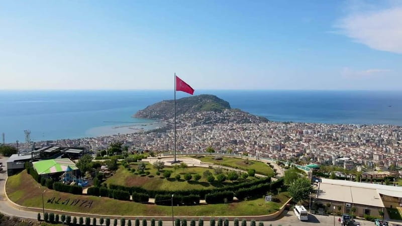 Alanya: Castle Sunset Tour, Damlatas Cave&Cable Car Options - The drivers shape the mood of the outing