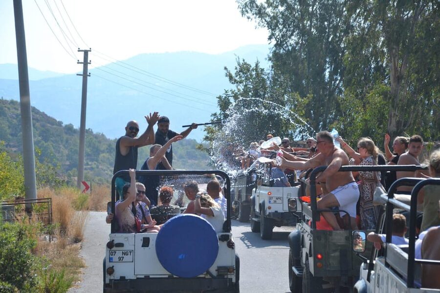 Alanya: Jeep Tour with Dim Cave, Waterfall with Dimcay Lunch - Booking, cancellation, and pickup details