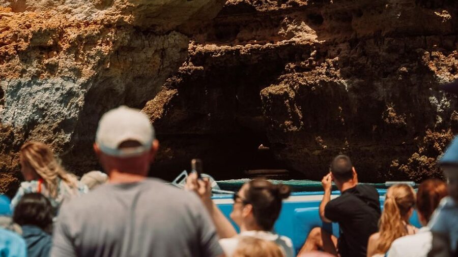 Albufeira: 2.5-Hour Dolphin Watching and Caves Trip - From São Rafael to Galé, the Coast Builds Slowly
