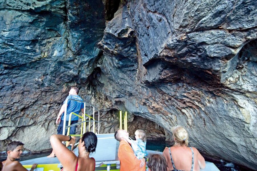 Alcudia: Caves & Coastline Boat Trip w/ Snorkelling - Setting out from Puerto de Alcúdia