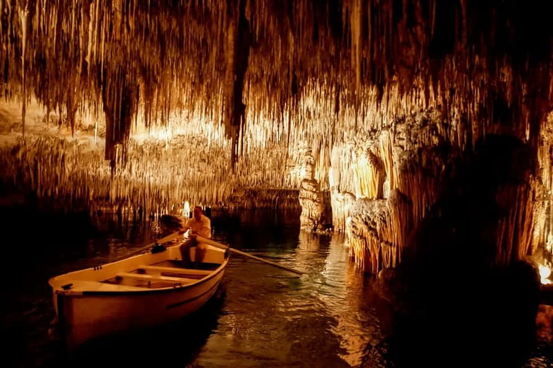 Alcudia: Caves of Drach Tour from the North with Boat Trip - Who should book this Alcúdia cave tour?