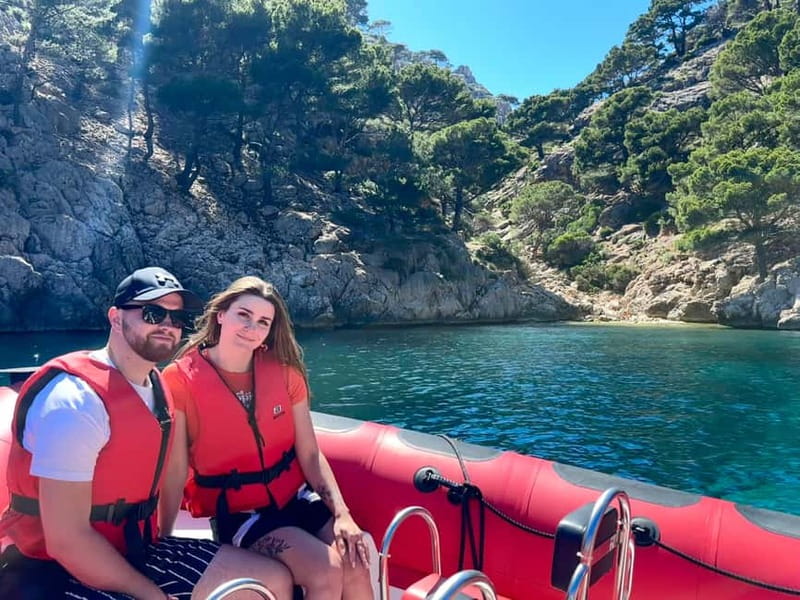 Alcudia: Sightseeing, Sea Caves & Snorkel Speedboat Tour - Ses Caletes and the longer swim stop
