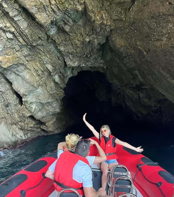 Alcudia: Sightseeing, Sea Caves & Snorkel Speedboat Tour - What the $76 price gets you