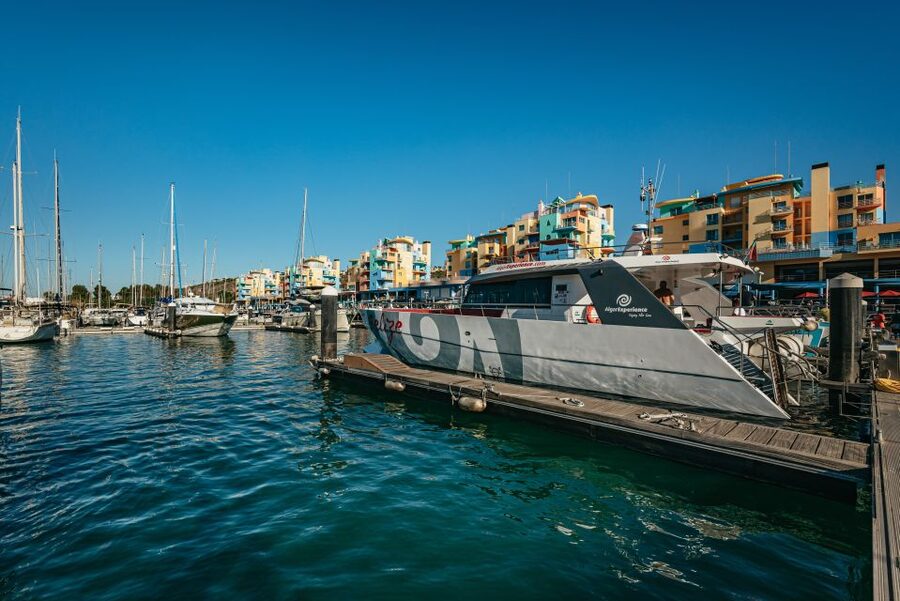 Algarve 3-Hour Caves and Coastline Boat Trip - The crew, commentary, and onboard mood