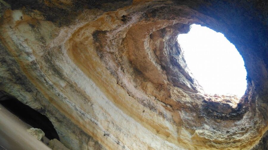 Algarve: Benagil Caves 2-Hour Private Tour - Entering Benagil Cave by boat