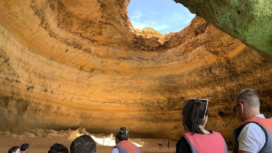 Algarve: Benagil Caves Open Speedboat Tour - Why the boat design affects the experience