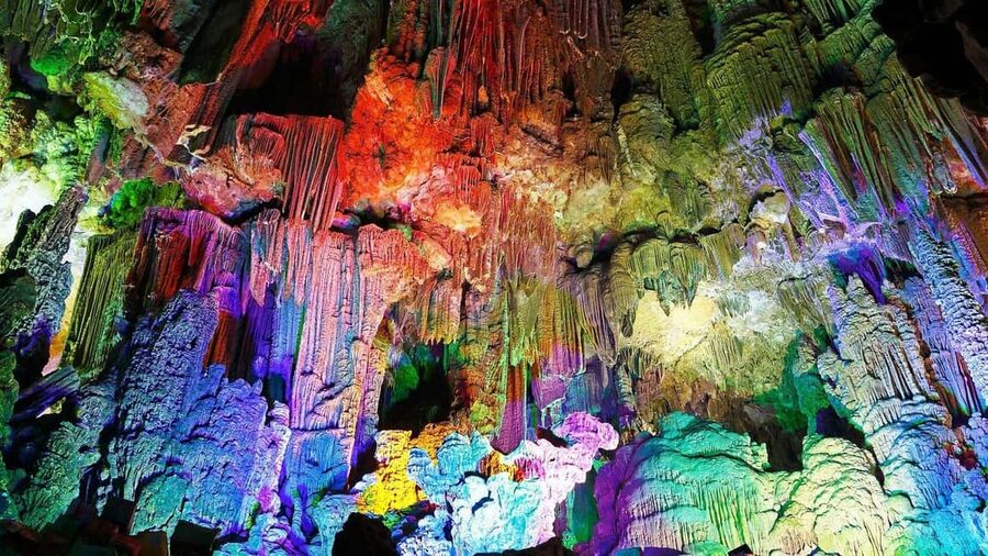 Alicante Santa Pola: Canelobre Caves, Busot, and Villajoyosa / Max. Group Size: 4 - Key points to know before booking
