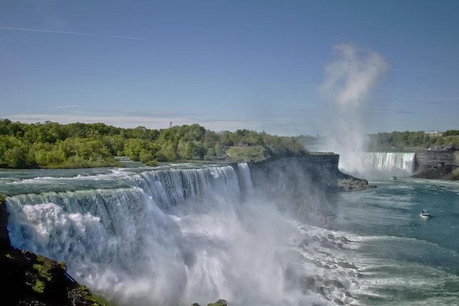 All Inclusive Niagara Falls USA Tour W/Boat Ride,Cave & Much MORE - Bridal Veil Falls, Goat Island, and Luna Island