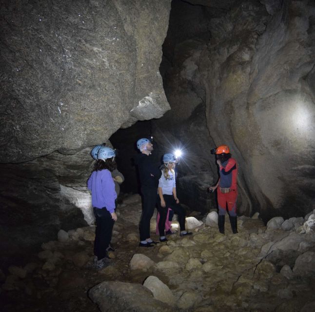 Almería: Caves of Sorbas Tour - The formations are best seen slowly
