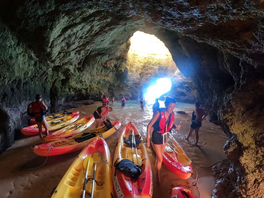 Alvor: Explore Caves Boat and Kayak Tour - Trading Frontino for a kayak