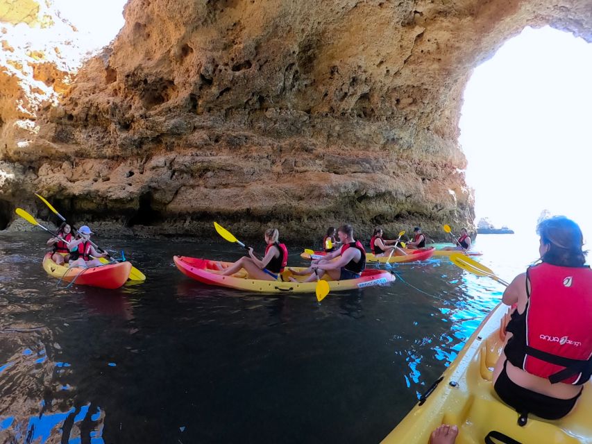 Alvor: Explore Caves Boat and Kayak Tour - Caves, arches, and quiet coastal corners