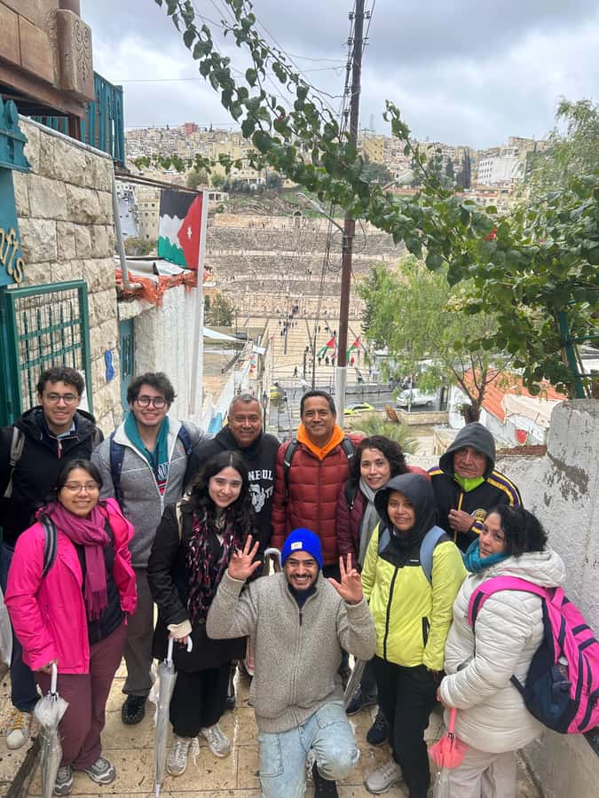 Amman: Hidden Gems & Underground Local Neighborhoods Tour - Key points at a glance