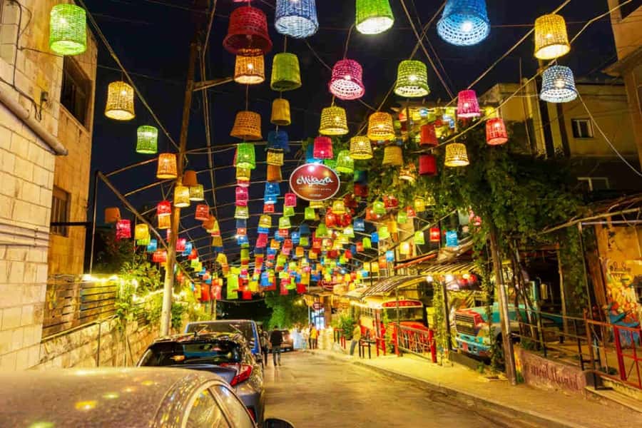 Amman: Hidden Gems & Underground Local Neighborhoods Tour - Amman through local neighborhoods, not just monuments