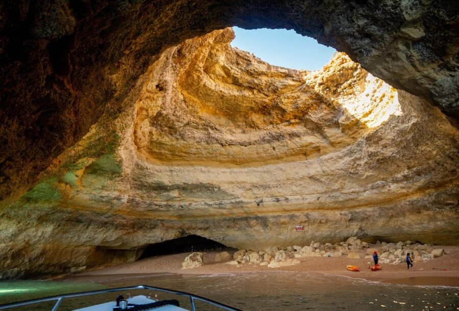 Armação de Pêra: Benagil Caves and Secret Beaches Boat Trip - Guides, boat handling, and the tone of the ride