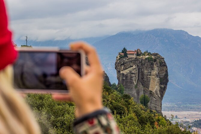 Athens: Meteora Monasteries, Caves & Coastal Stopovers with Lunch - Agios Stefanos is the easiest monastery for limited mobility