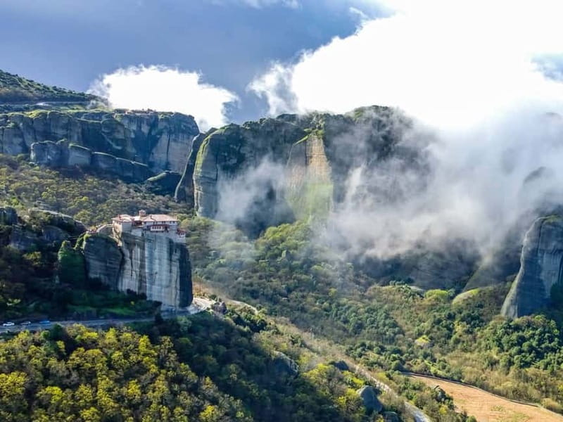 Athens: Meteora Monasteries Day Trip with Caves and Lunch - The $87 price and what it really covers