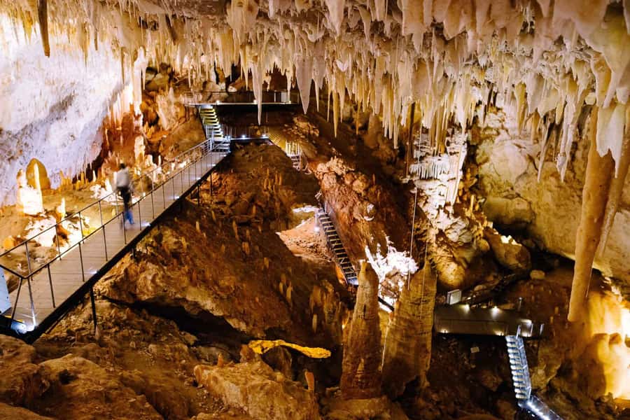 Augusta: Jewel Cave Fully-Guided Tour - Why Jewel Cave makes such a strong first impression
