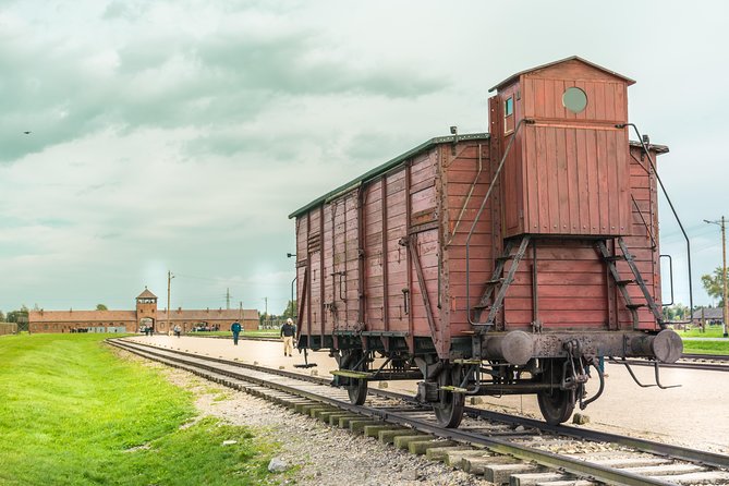 Auschwitz Birkenau and Wieliczka Salt Mine Guided Full Day Tour - Wieliczka Salt Mine: 380 stairs and only a small part of the site