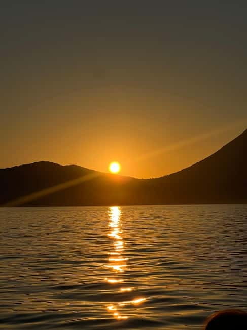 Azure Paradise: Blue Cave and Kotor Bay Boat Tour - What makes the guide and boat important