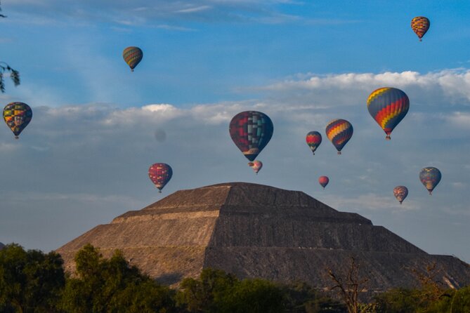 Balloon flight + pick up in CDMX + Breakfast in Cave + Teotihuacan - Is the $160.90 price good value?