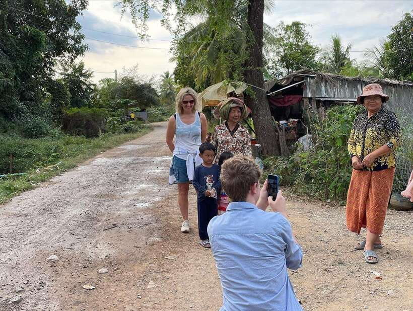 Battambang: Bamboo Train, Bat Cave and Killing Cave Tour - Battambang city sights before the countryside