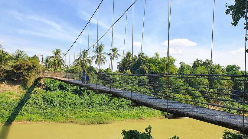 Battambang: Tuk-Tuk, Bamboo Train, Killing/Bat Caves, Sunset - Key points to know before you go