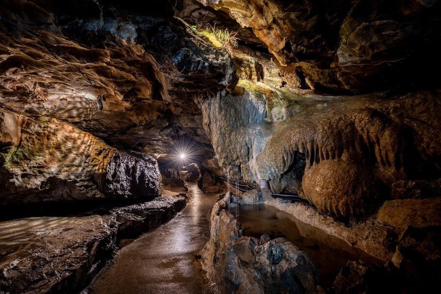 Beatenberg: Beatus Caves Entry Ticket with Museum - Start with the Beatus Caves Museum