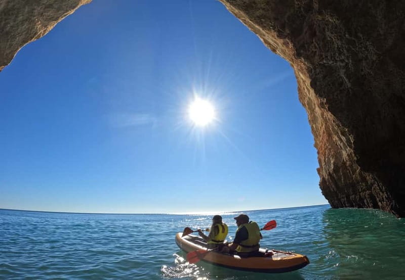 Benagil cave 1 hour tour with local guide - Paddling the 15 minutes to the cave