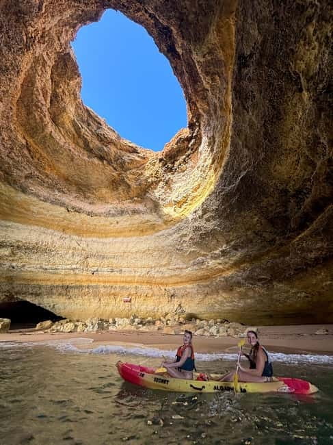 Benagil Cave - Kayak Guided tour - Starting beside the sea in Benagil