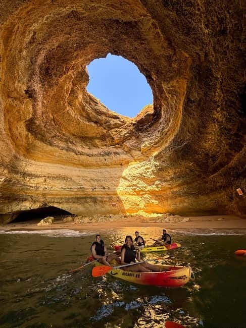 Benagil Cave - Kayak Guided tour - Entering Benagil Cave from the water