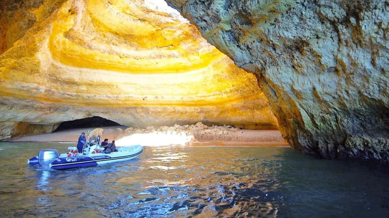 Benagil Caves Full Circuit Happy Hour - Guides, captains, and the tone of the trip