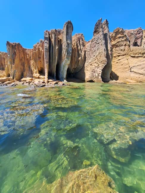 Benagil: Caves & Wild Beaches Tour w/ Local Guide, 4K Photos - Photos without keeping your phone in your hand