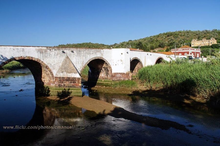 Benagil & Silves Castle Seightseing Tour from Albufeira - Silves Castle is the day’s main inland stop