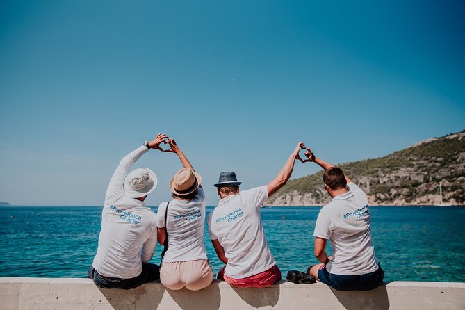 Blue cave, Mama Mia and Hvar, 5 island speedboat tour from Trogir - Timing, meeting point, and the no-late-arrival rule