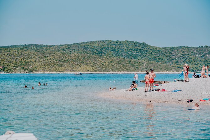Blue cave, Mamma Mia and Hvar, 5 islands speedboat tour - Komiža gives the morning a human scale