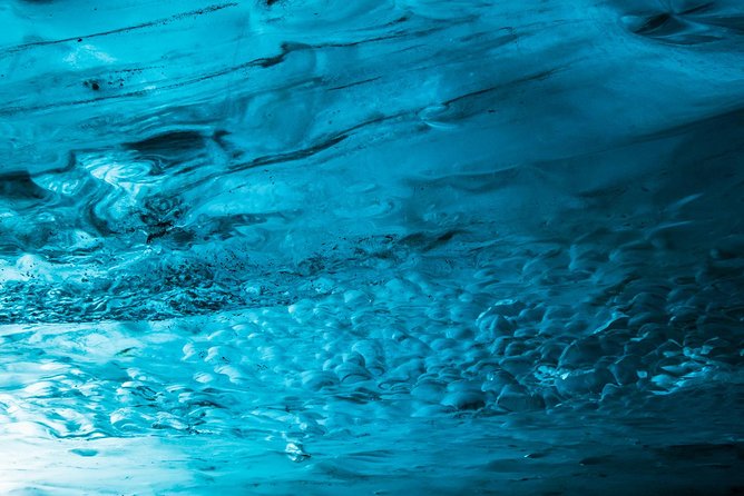 Blue Ice Cave Adventure - The guides are a major part of the value