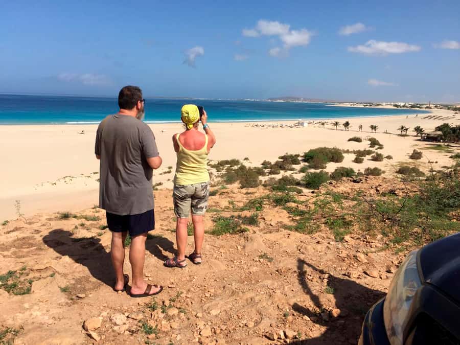 Boa Vista Island: Guided Santa Monica Beach & Caves Tour - What the 4x4 format adds