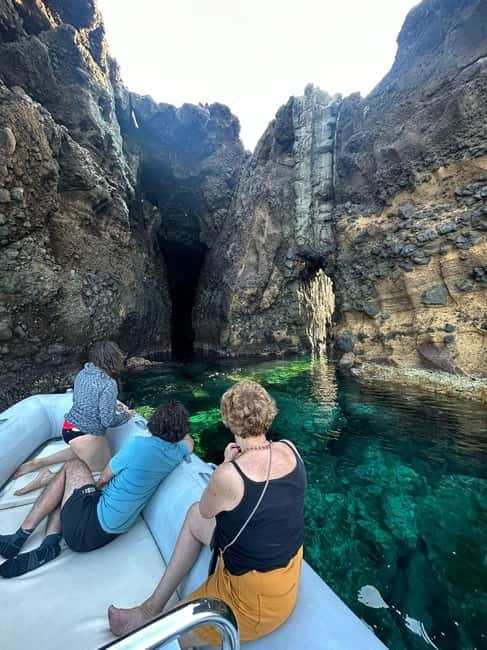 Boat Tour: Island hopping by dinghy with cave visits and snorkeling - Why Ustica makes more sense from the sea