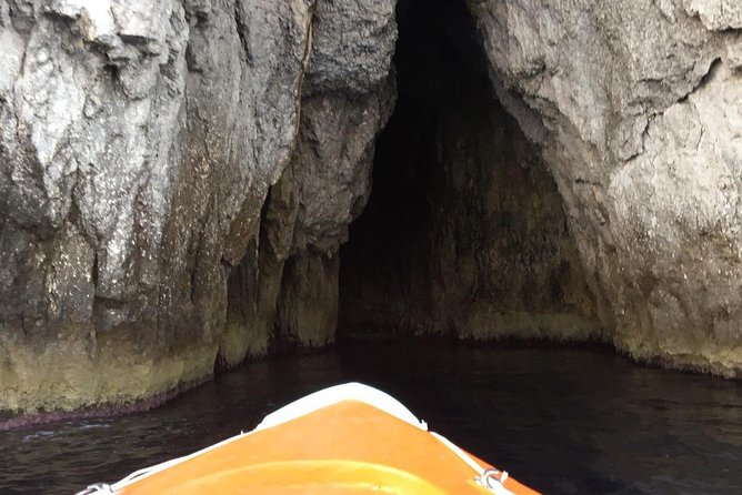 Boat tour of Ortigia Island and sea caves - How long the tour really takes