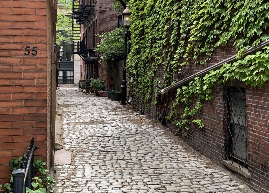 Boston: Underground Railroad History Tour of Beacon Hill - Who should book this Beacon Hill walk?