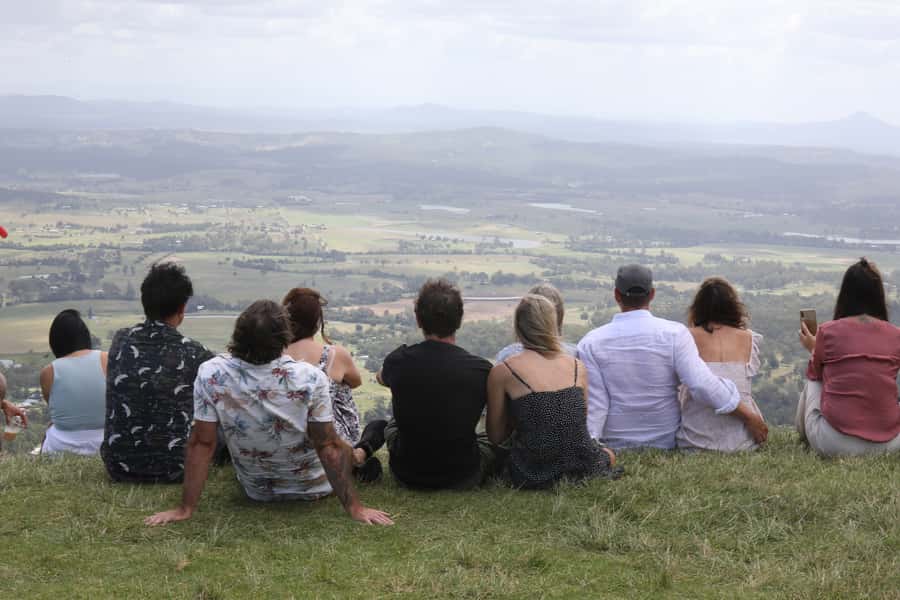 Brisbane: Daytime Glow Worm Caves Hop-on Hop-off Bus Tour - Scenic stops without a hard hiking schedule