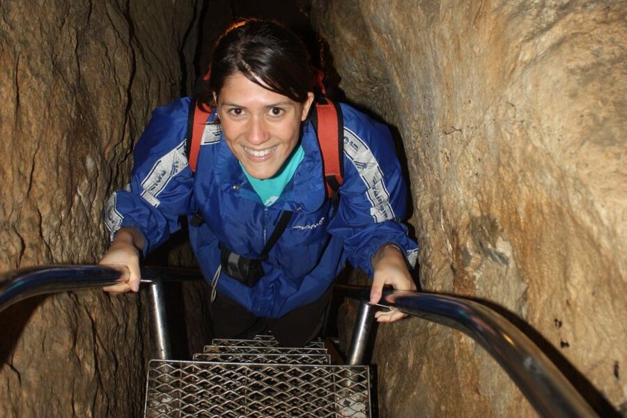 Budapest: Semlő-hegyi & Pál-völgyi Caves Guided Walking Tour - Key points to know before you book