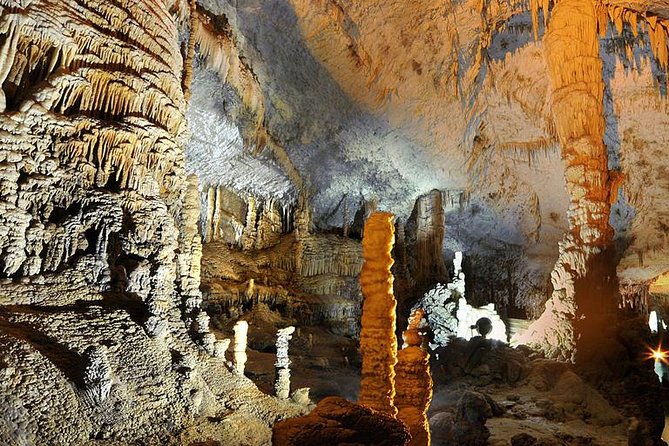 Byblos, Jeita Grotto & Harissa Day Trip -With Lunch (4G on Board) - Lebanese mezze by the sea