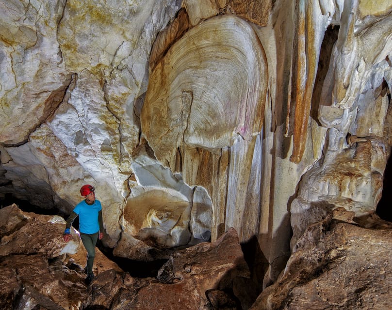 Calasparra: Almadenes Canyon Rafting Tour & Visit 3 Caves - What to bring and what to confirm