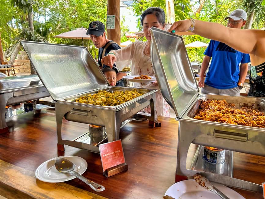 Cancun: Chichen Itza, Cenote & Valladolid Tour with Lunch - A short walk through Valladolid