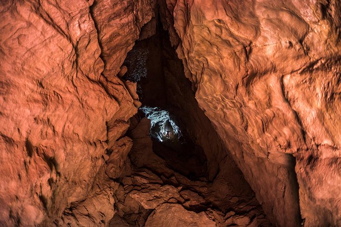 Canmore Caving Explorer Tour - The guides make the difficult parts manageable